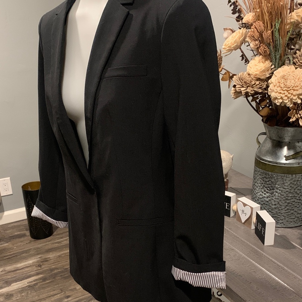 Banana Republic Sleek Black Long Blazer - Picture 6 of 8